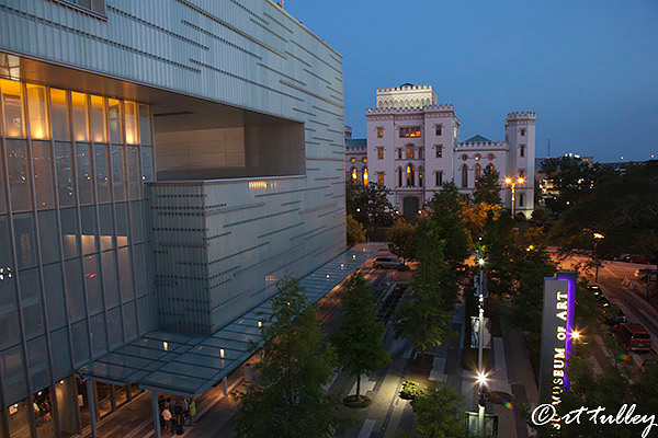 sahw center for the arts and the old state capitol building