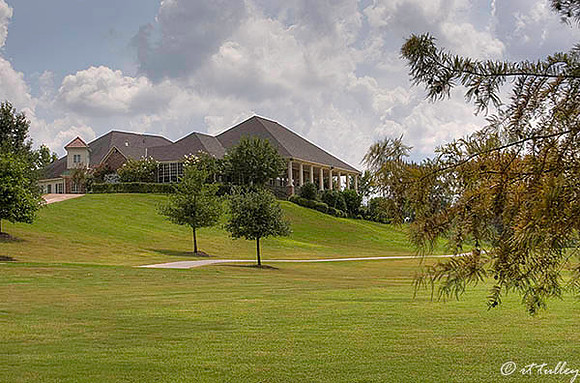 Olde Oaks Clubhouse