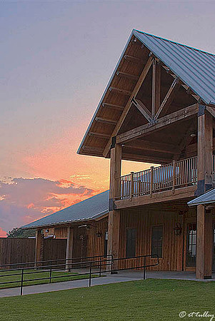 Black Bear GC Clubhouse at Sunset