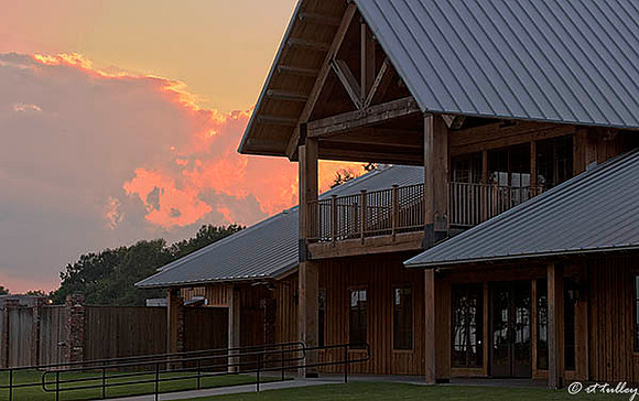 Black Bear GC Clubhouse at Sunset