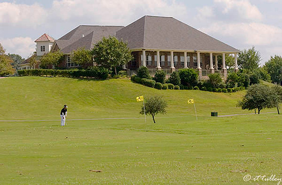 Olde Oaks Practice Area & Clubhouse