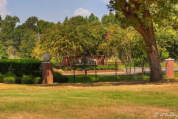 Olde Oaks Sign